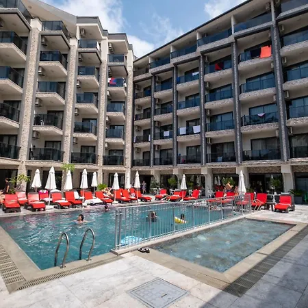 מלון Kleopatra Fatih