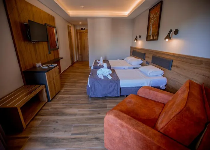 Kleopatra Fatih מלון אלאניה