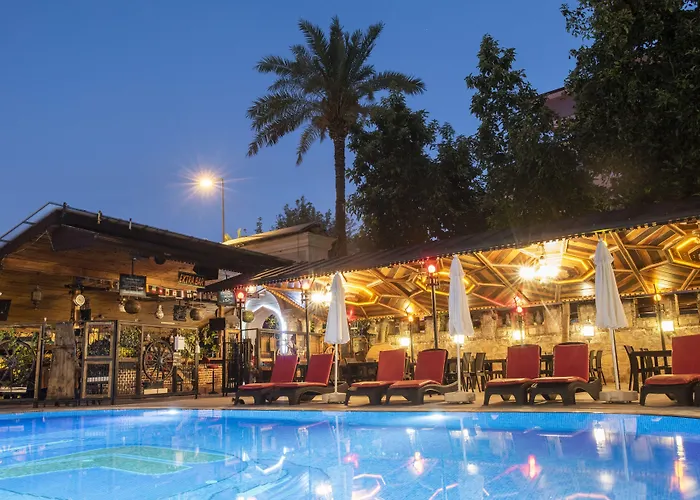 מלון Kleopatra Fatih 4*