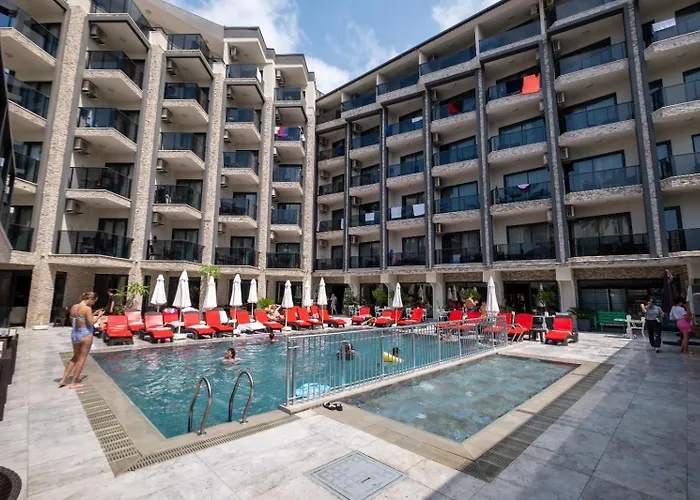 מלון Kleopatra Fatih