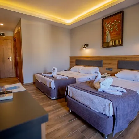 Kleopatra Fatih אלאניה