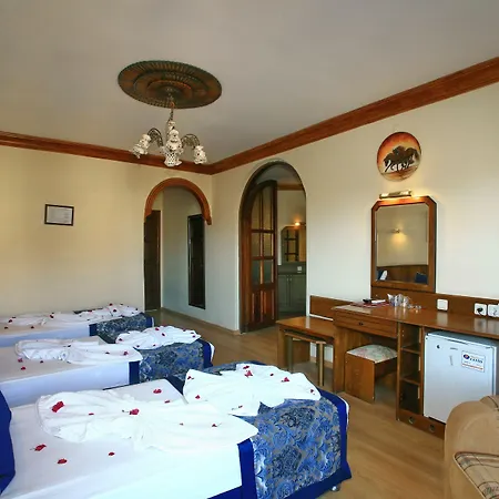 Kleopatra Fatih 4* אלאניה