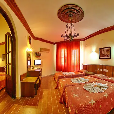 Kleopatra Fatih אלאניה