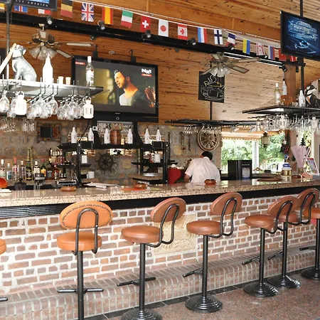 מלון Kleopatra Fatih