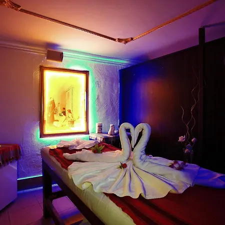 Kleopatra Fatih Hotel