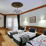 Kleopatra Fatih 4*